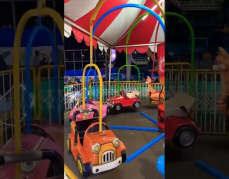 A Fun Adventure with Alice and Eve: An Amusement Park» 🎢 🎠 🎈