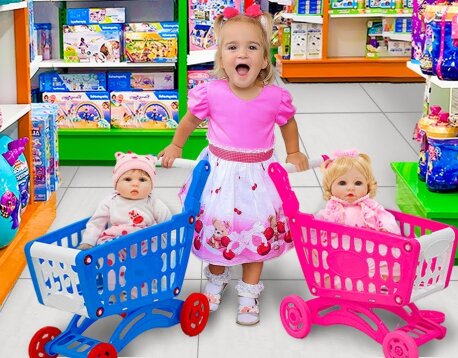 Alice and Eva Pretend Play Restaurant and More Kids Activities in Fun Kids Videos