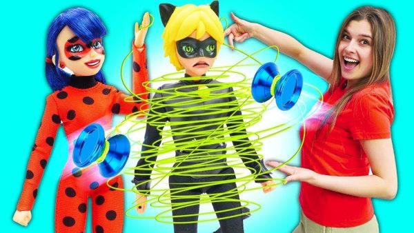 Куклы Леди Баг и Супер Кот против суперзлодея! Открываем игрушки для девочек: игровой набор Lady Bug