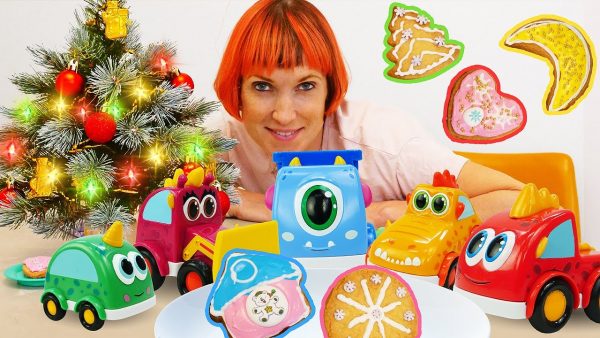 Маша Капуки Кануки и машинки Мокас на кухне: Готовим вместе печенья на Новый Год! Видео для детей