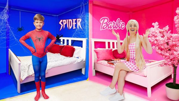 Barbie House VS Spiderman House