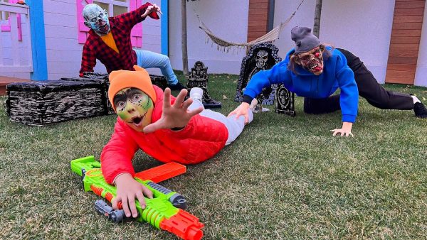 Zombie Apocalypse in Real Life — Nerf War — Super Senya Life