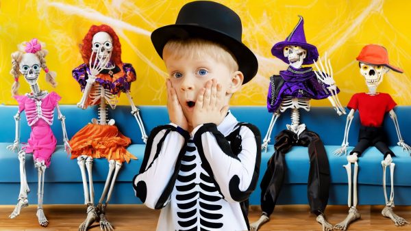 Halloween Special 👻 BEST Compilation Video For Kids